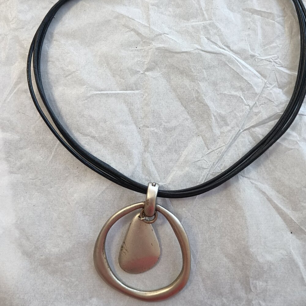 Premier Designs corded necklace with pendant set